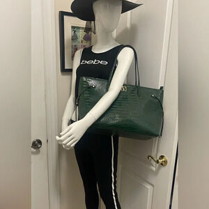 Victoria’s Secret new large bag perfect for Work,  gym trip or any other needs